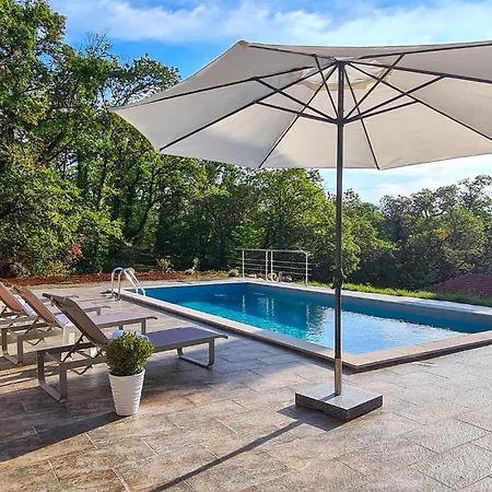 Nyaraló Stunning In Lovran